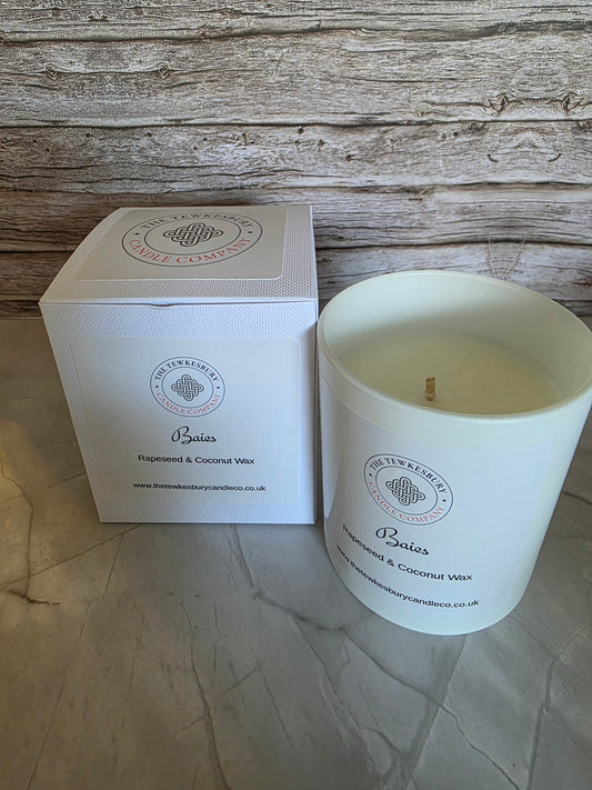 Baies Medium Candle
