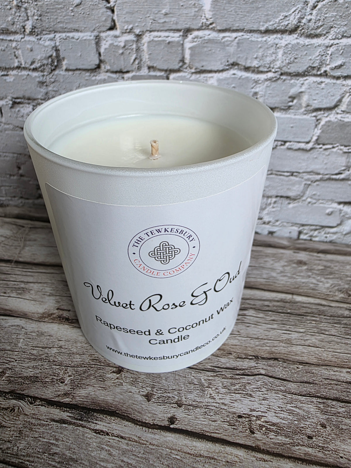 Velvet Rose & Oud Large Candle